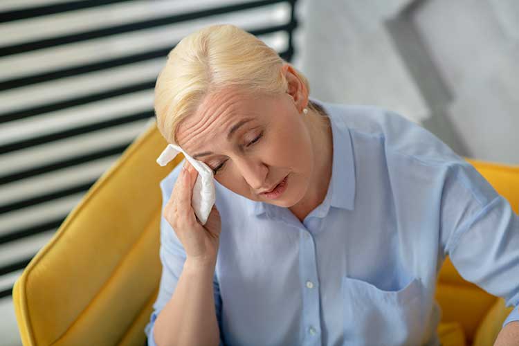 menopause vasomotor symptoms hot flush